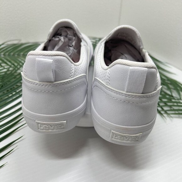 Levi's Naya Perf Women's Low Top Rounded Toe Slip-On Comfort Shoes Size 10M NWB - Picture 6 of 10